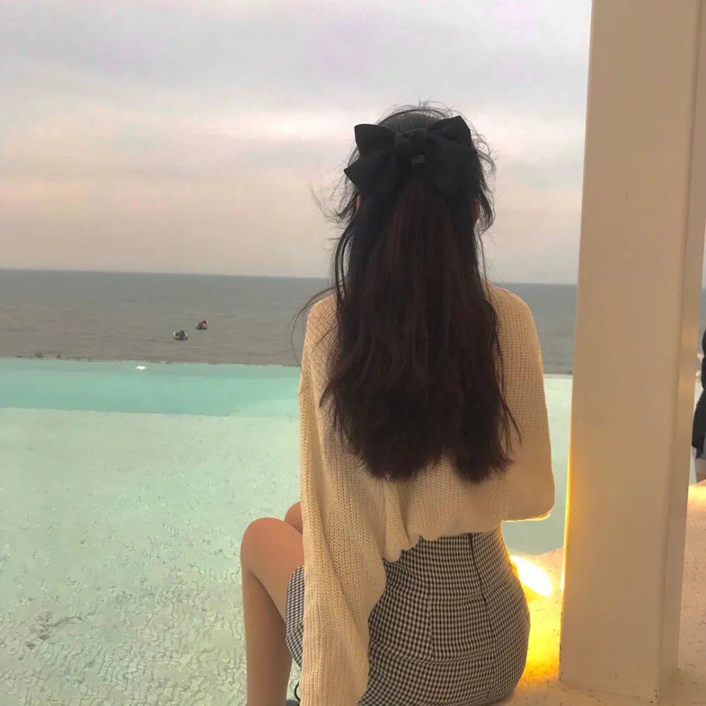 秋丰满月时